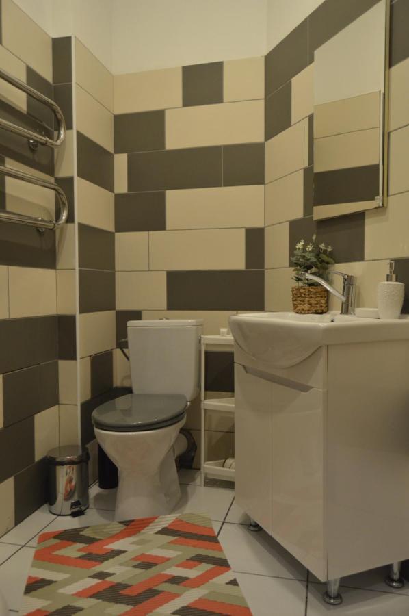 Spacious City Center Family 2 Bedrooms Apartment Riga Esterno foto
